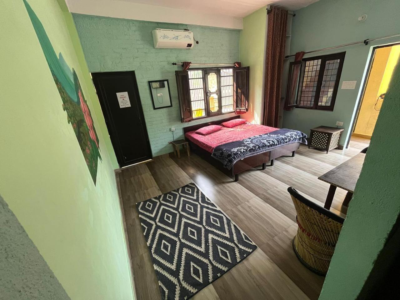 Utsav Riverbank Homestay Haldwāni Екстериор снимка